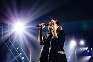 laura-pausini-foto-concerto-bologna-12-10-2018-6